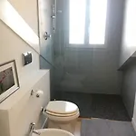 Apartment Francesco Da Paola 10 *