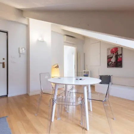 Francesco Da Paola 10 Apartment Turin