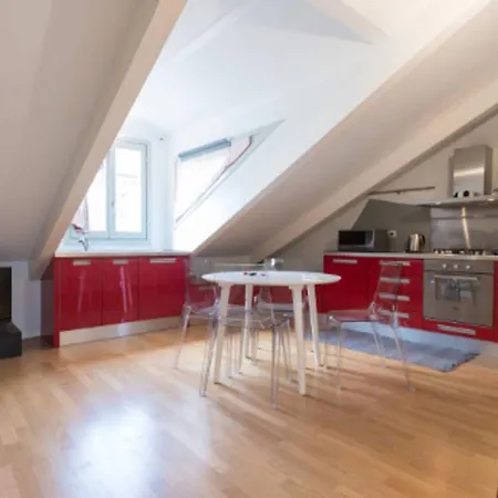 Appartement Francesco Da Paola 10 *