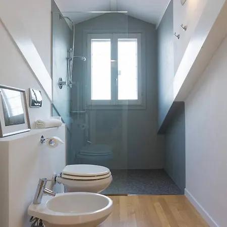 Apartment Francesco Da Paola 10